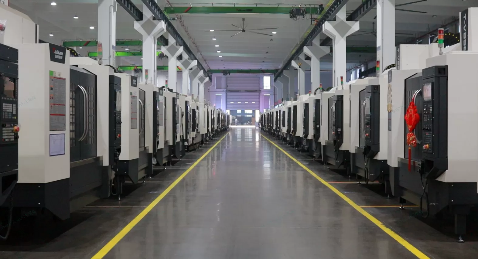 vertical machining center vertical machining center